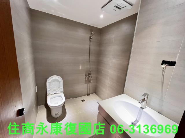 台南東區大樓-9