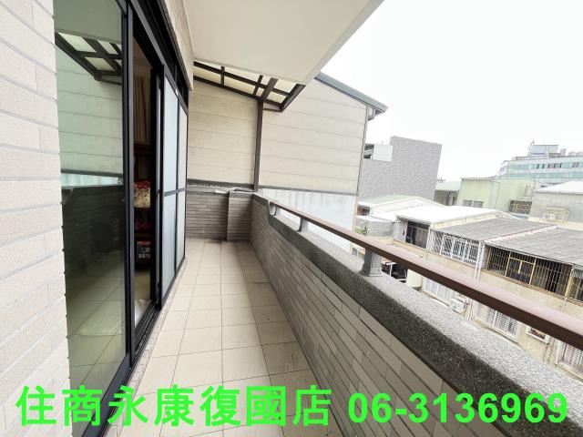 台南南區透天-12