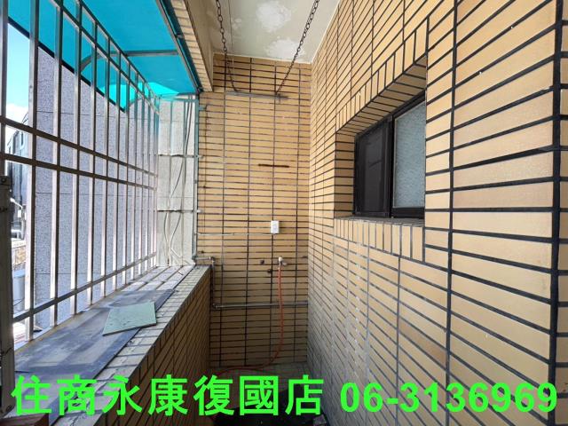 東區透天-9