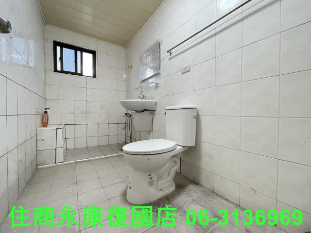 高雄楠梓透天-11