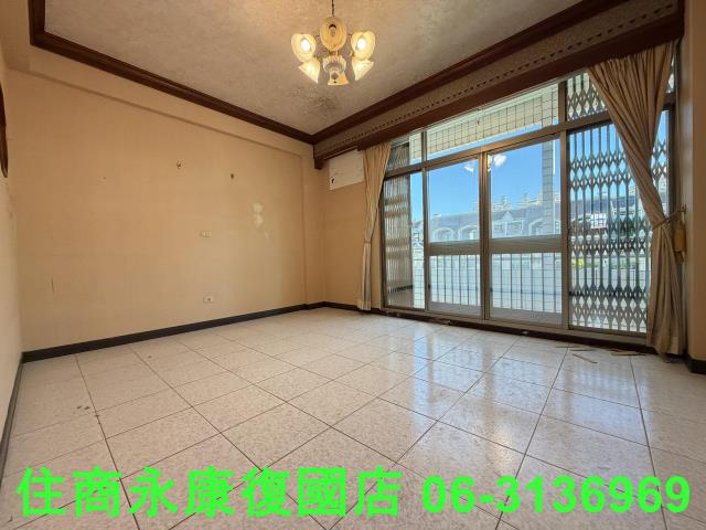 台南中西區透天-11