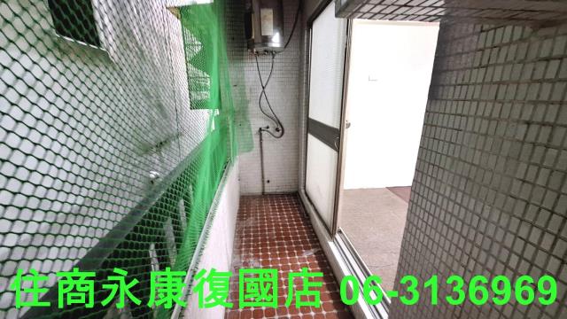 東區華廈-1